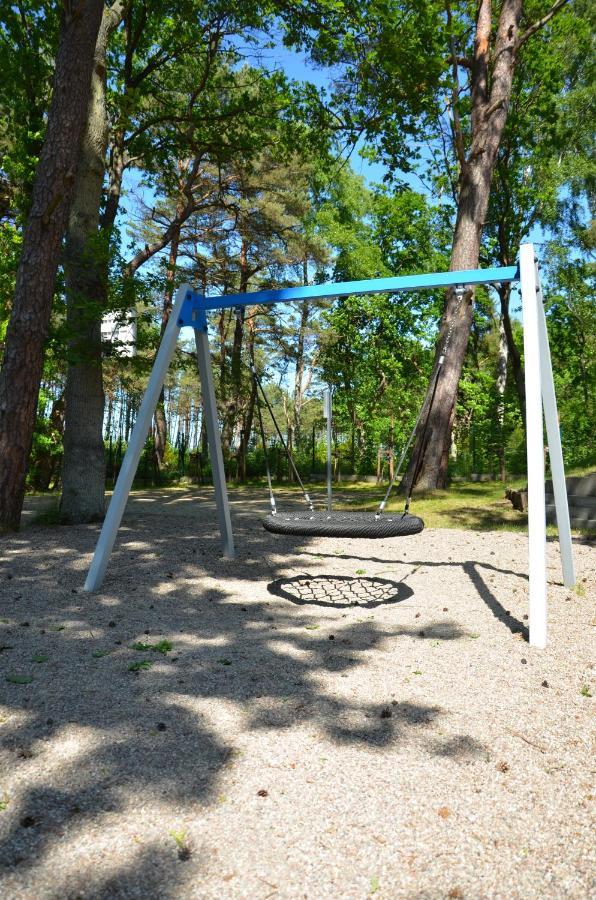 Pod Brzozami Apartamenty Dwie Sosny Ustronie Morskie Exterior foto